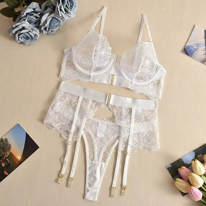 Ensemble de lingerie délicate Celeste – Ensemble soutien-gorge et culotte féminin en dentelle pour femme
